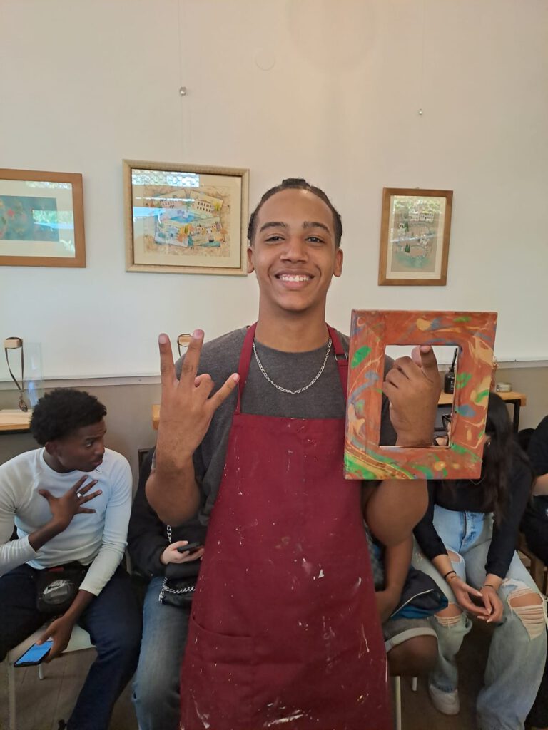 34b8d74a-23df-443e-bb6b-79c9d70de50b