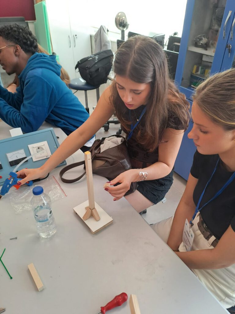 4d0b89d1-3dbd-40e4-a876-7f1ccf500131