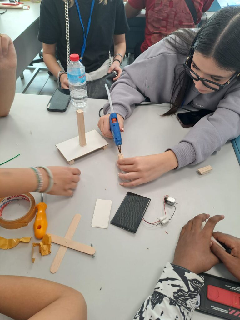 a1337841-2682-4e33-8cba-ade0a635c9da